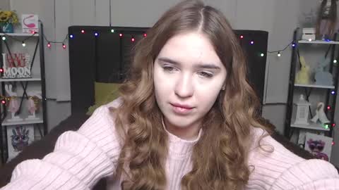 LauraHlot online show from 01-21-25, 02:00