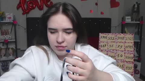 LauraHlot online show from 03-06-25, 10:04