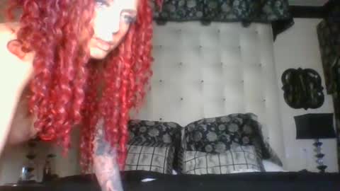 Lilian Banks online show from 02-06-25, 08:29