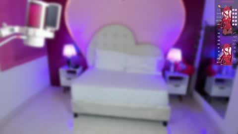 Snapshot of lauramartin1 chatting on 02-08-25, 01:00 Laura MartinGMT-5 2200-0600 online show from 02-08-25, 01:00