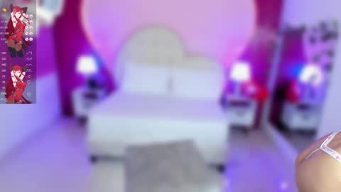 Snapshot of lauramartin1 chatting on 02-28-25, 12:54 Laura MartinGMT-5 2200-0600 online show from 02-28-25, 12:54