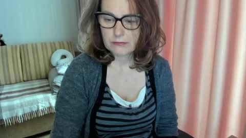 Snapshot of lauraoven1 chatting on 05-07-26, 07:58 Lauraoven1 online show from 05-07-26, 07:58