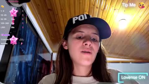 Laura online show from 01-28-25, 11:17