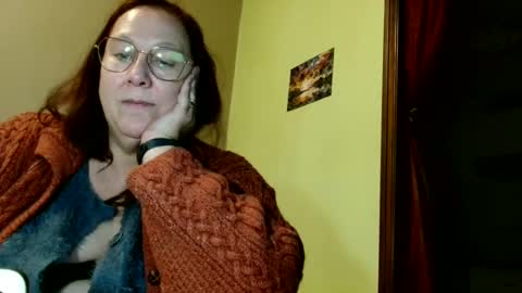 Snapshot of laureanne50 chatting on 12-20-24, 09:28 laureanne online show from 12-20-24, 09:28