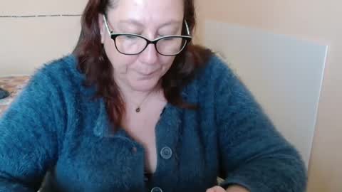 Snapshot of laureanne50 chatting on 02-27-25, 10:15 laureanne online show from 02-27-25, 10:15