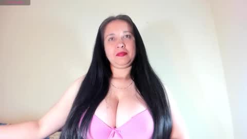 laureen777 online show from 10-29-25, 02:03