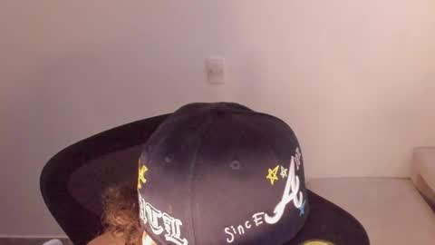 Laureent online show from 12-18-25, 12:33