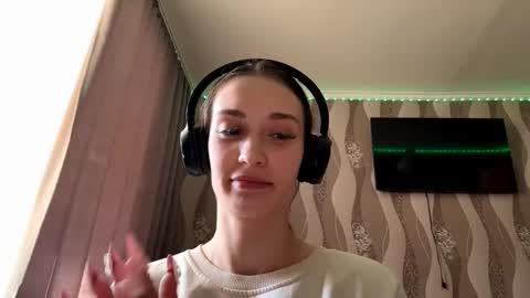 Snapshot of laurelwilliamston chatting on 03-25-26, 01:17 laurelwilliamston online show from 03-25-26, 01:17