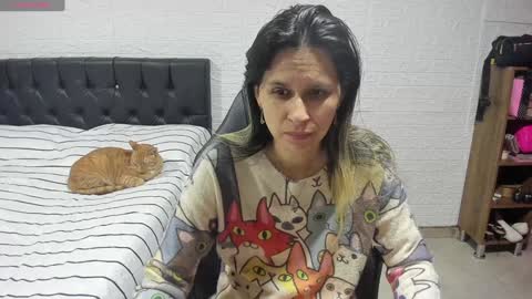 Snapshot of lauren_ashlee chatting on 01-17-25, 02:28 Lauren Independent model online show from 01-17-25, 02:28