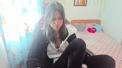 Snapshot of lauren_ashlee chatting on 09-20-25, 01:34 Lauren Independent model online show from 09-20-25, 01:34