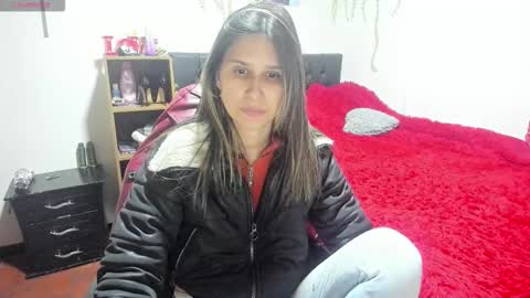 Snapshot of lauren_ashlee chatting on 12-01-25, 12:04 Lauren Independent model online show from 12-01-25, 12:04