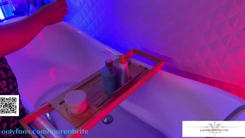 Lauren Brite online show from 01-10-25, 12:49