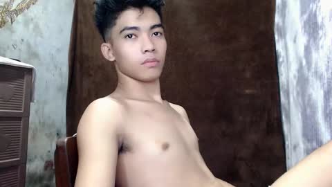 Snapshot of laurence_cuttieguyhere chatting on 04-24-26, 07:05 laurence_cuttieguyhere online show from 04-24-26, 07:05