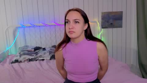 Snapshot of laurencerebillard chatting on 12-17-25, 09:15 Victoria online show from 12-17-25, 09:15