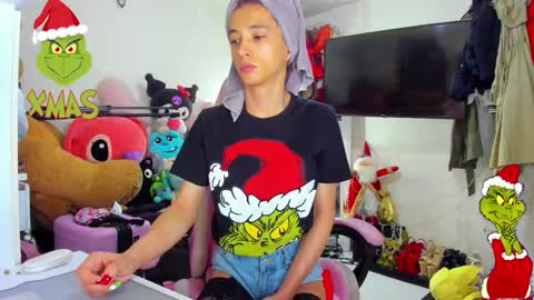 SF online show from 12-14-25, 04:34