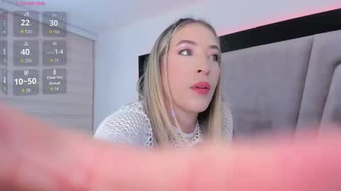 Snapshot of laurenclark1 chatting on 03-01-26, 03:30 laurenclark1 online show from 03-01-26, 03:30