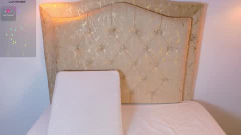 laurenn_smitth online show from 04-04-26, 01:08