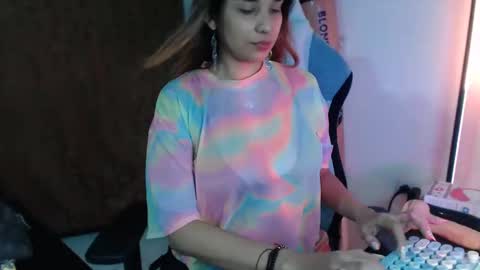 Lauren online show from 12-19-24, 10:53