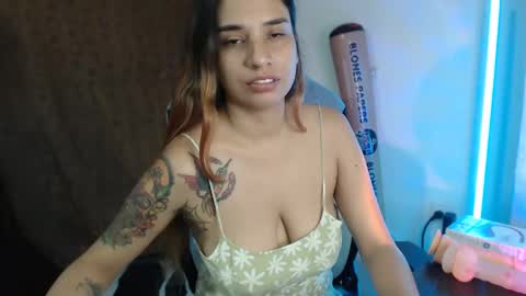 Lauren online show from 01-15-25, 06:19