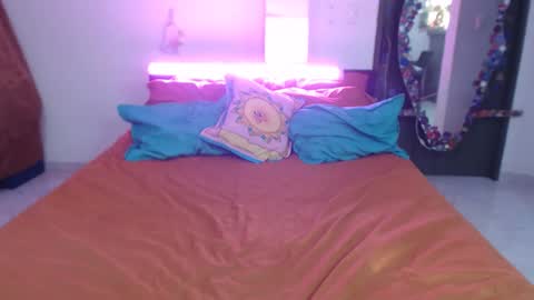 Lauren online show from 10-17-25, 09:50