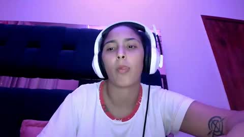 Snapshot of laurent0502 chatting on 01-06-25, 11:09 Laurent online show from 01-06-25, 11:09