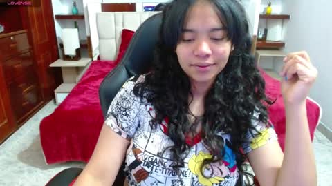 laurent online show from 01-29-25, 03:22