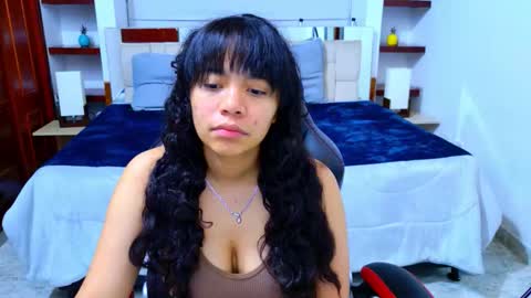 laurent online show from 11-24-25, 03:06