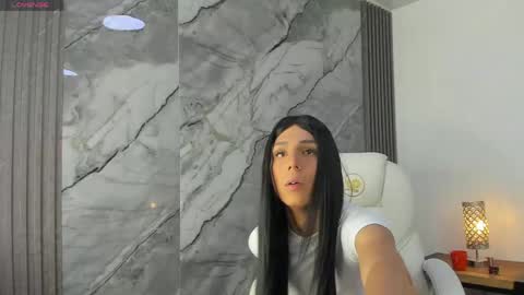 Laurent online show from 05-26-26, 07:10