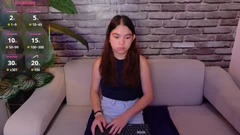 Hanna online show from 12-18-25, 11:38