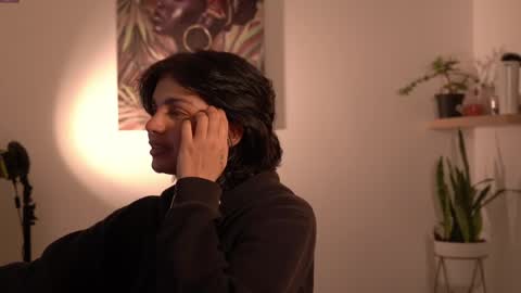 laurita_4 online show from 04-14-26, 01:50