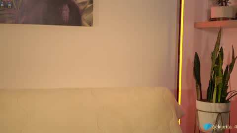 laurita_4 online show from 06-04-26, 01:39