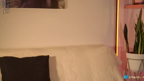 laurita_4 online show from 06-23-26, 03:10
