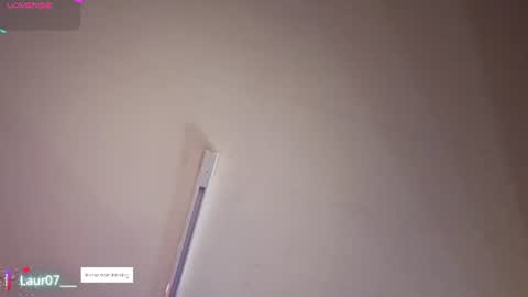 Lau Roberts online show from 07-27-26, 02:40