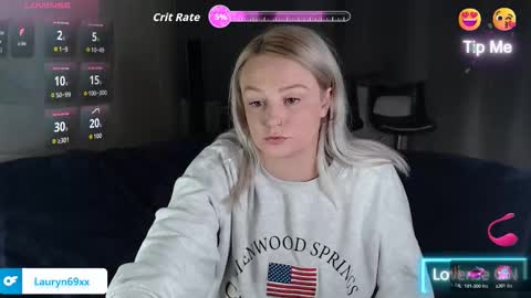 Snapshot of laurynrox chatting on 10-30-25, 11:05 Lauryn Roxx online show from 10-30-25, 11:05