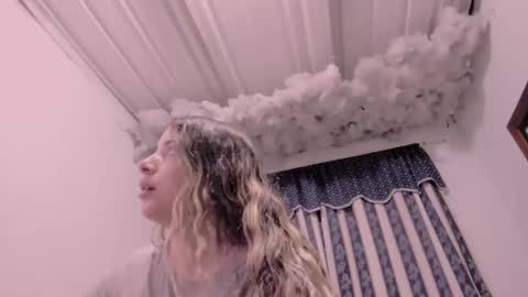 Lauu G online show from 11-10-25, 10:25