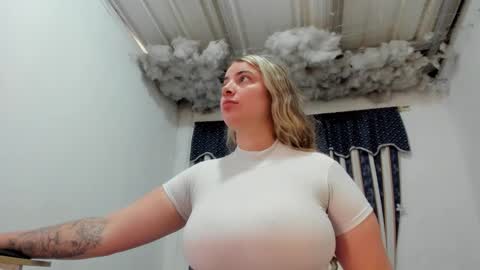 Lauu G online show from 03-19-26, 01:15