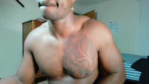 lavanderbrown online show from 10-20-25, 01:06