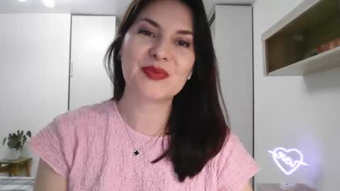 Snapshot of lavender_victoria chatting on 01-30-25, 09:47 Diana online show from 01-30-25, 09:47