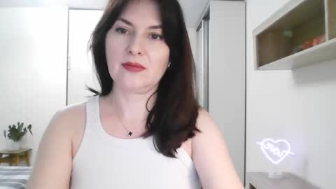 Snapshot of lavender_victoria chatting on 02-03-25, 05:24 Diana online show from 02-03-25, 05:24