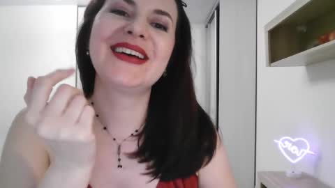 Snapshot of lavender_victoria chatting on 02-07-25, 11:13 Diana online show from 02-07-25, 11:13