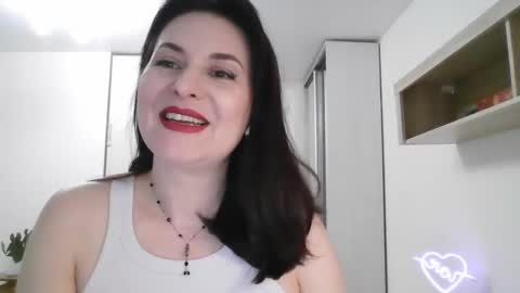 Snapshot of lavender_victoria chatting on 02-23-25, 05:29 Diana online show from 02-23-25, 05:29