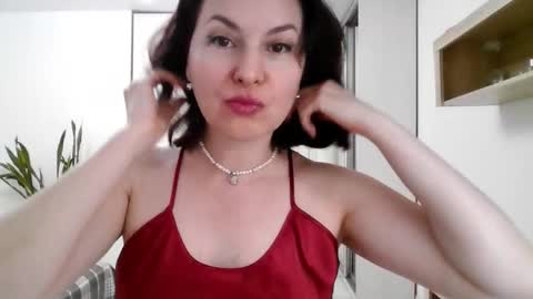 Snapshot of lavender_victoria chatting on 09-21-25, 06:09 Diana online show from 09-21-25, 06:09