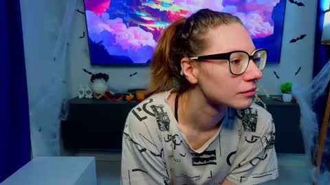 Gloria online show from 11-26-25, 06:25