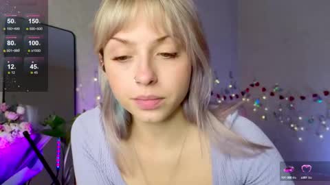 Snapshot of lavenly chatting on 09-12-25, 09:31 Melissa online show from 09-12-25, 09:31