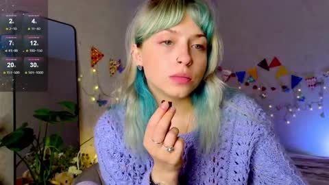 Snapshot of lavenly chatting on 09-29-25, 12:32 Melissa online show from 09-29-25, 12:32