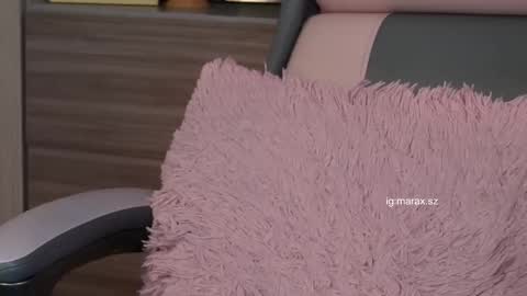 Mara online show from 03-12-25, 01:25