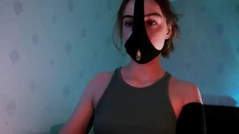 Lavinda online show from 09-21-25, 01:13