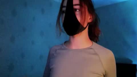 Lavinda online show from 09-30-25, 02:55