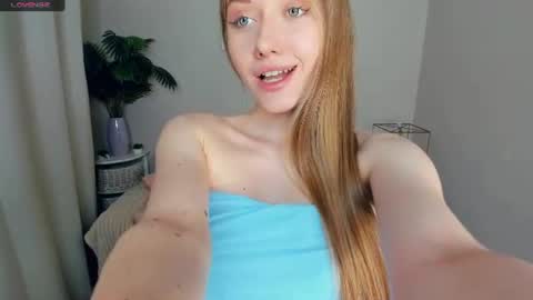 Snapshot of laviniahoutz chatting on 06-23-26, 08:51 Jane online show from 06-23-26, 08:51