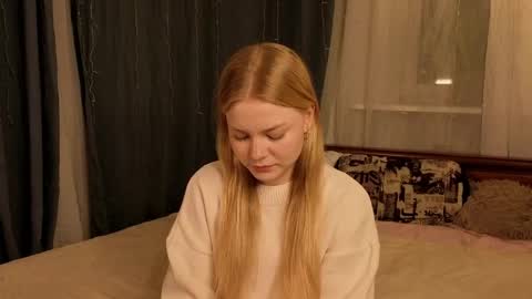 Hi Im Leila online show from 05-27-26, 09:01